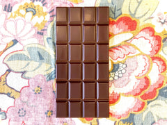 71% Organic Chocolate Bar w/ Fennel Pollen & Strawberries | Farmhouse Chocolates | 2 oz.